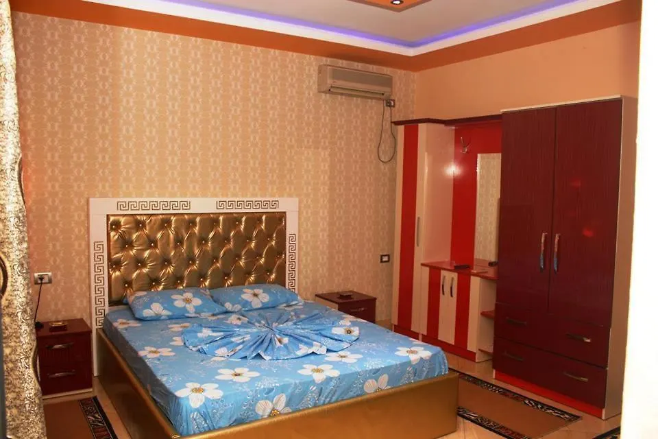 Hotel Buza New Shtoj 3*,